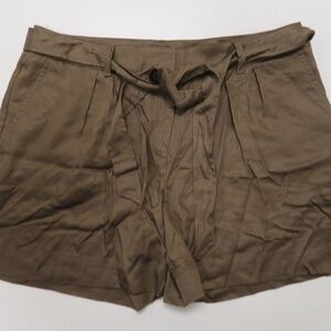 Jones New York Signature Shorts‎ Womens 8 NWT Mocha Tie Belt $59.50